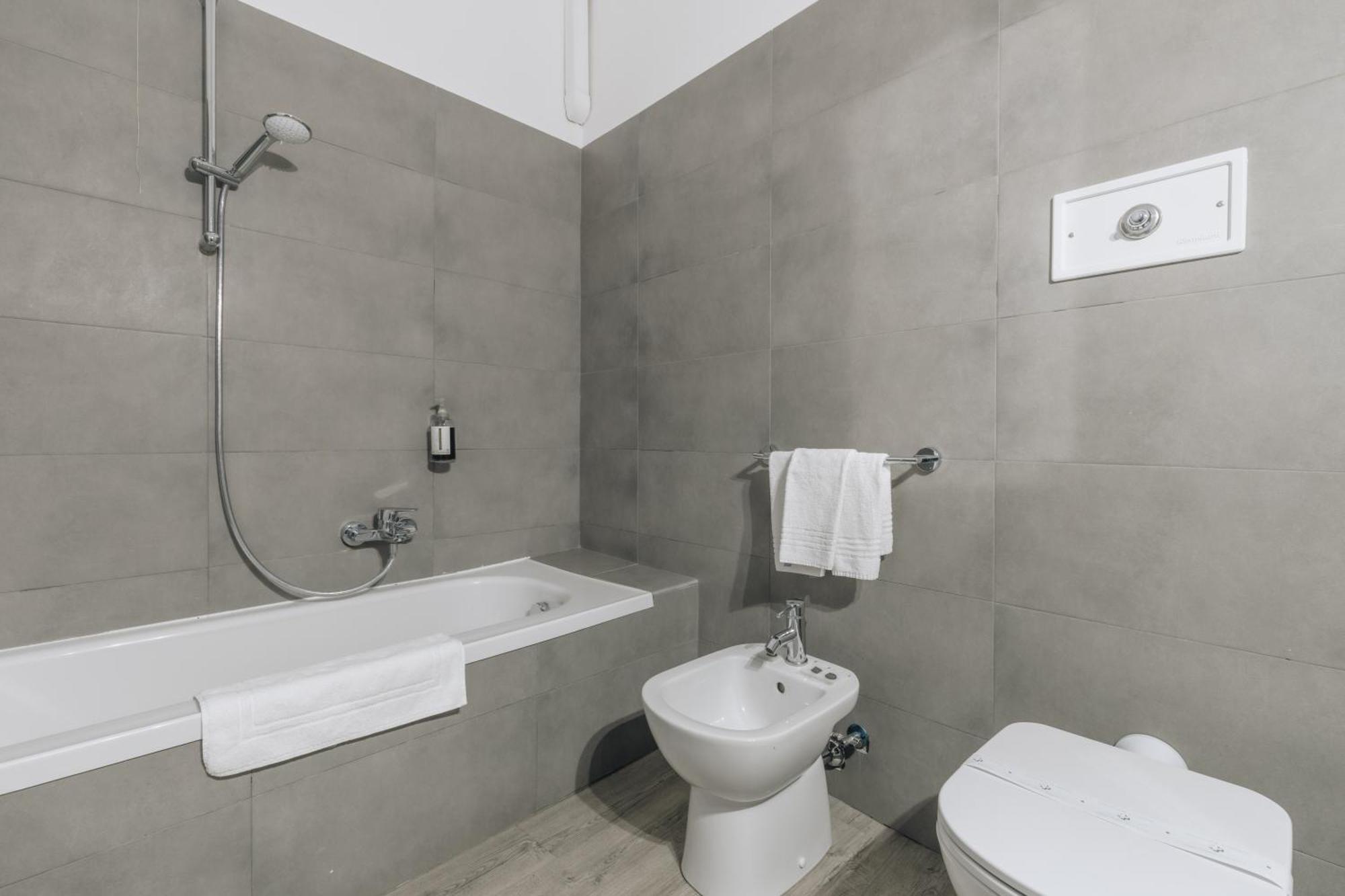 Hotel Astoria Cremona Esterno foto