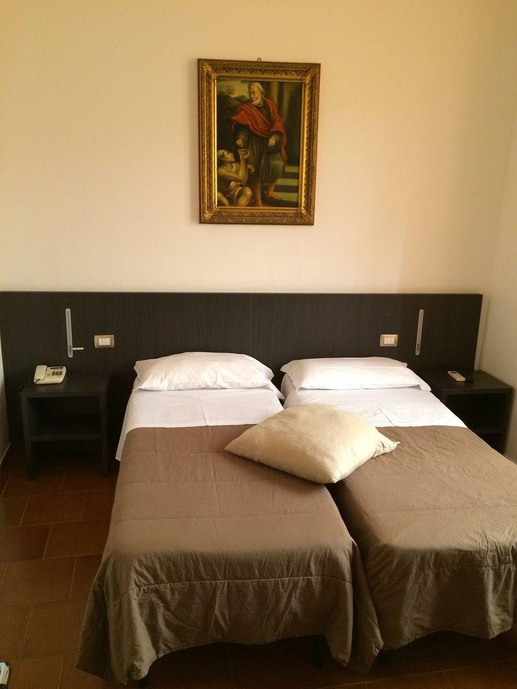 Hotel Astoria Cremona Esterno foto